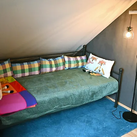 아파트 Gemuetliche Studio-ferienwohnung Im Dachgeschoss In *